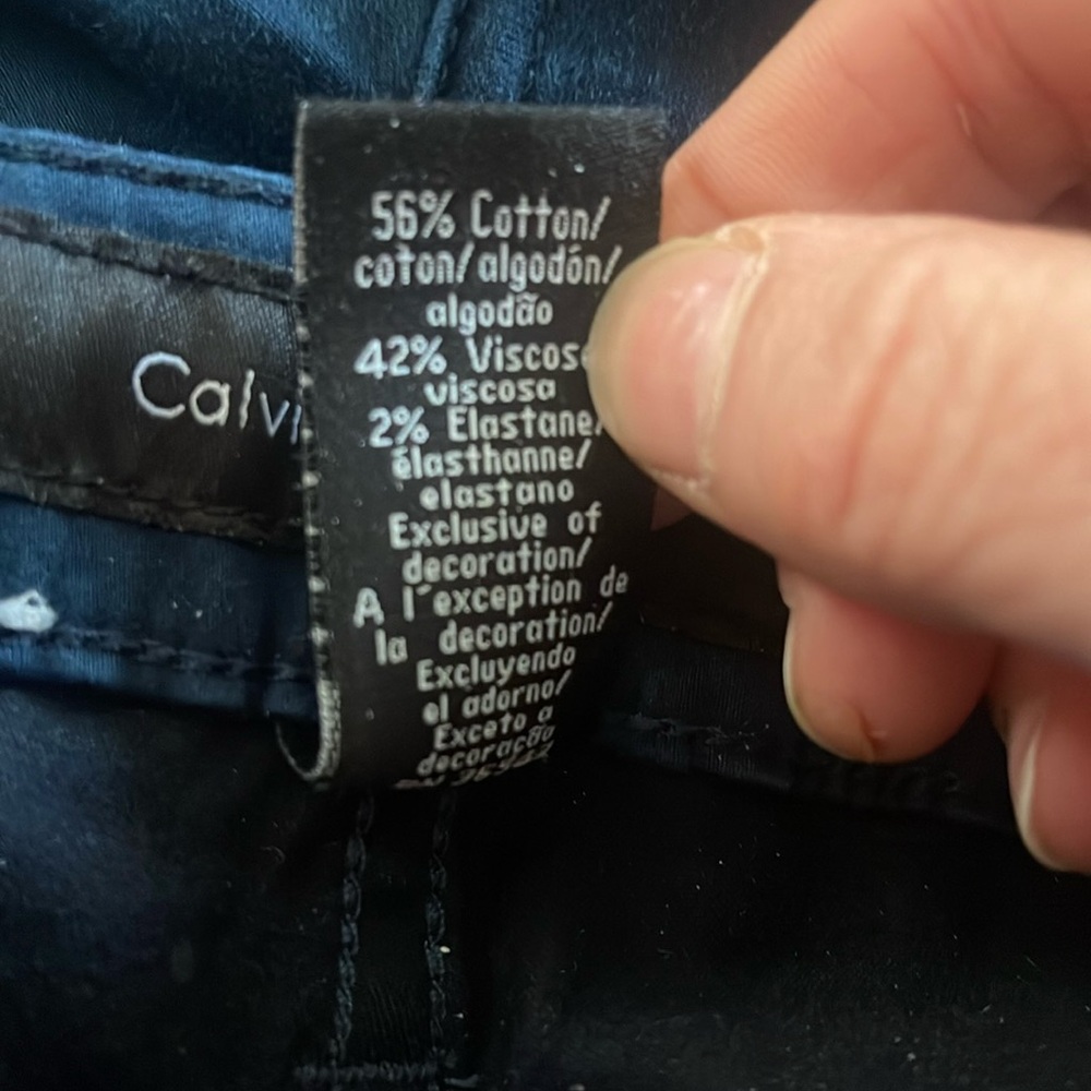Calvin Klein Jeans - Picture 5 of 9